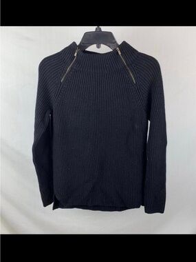 Banana republic sweater